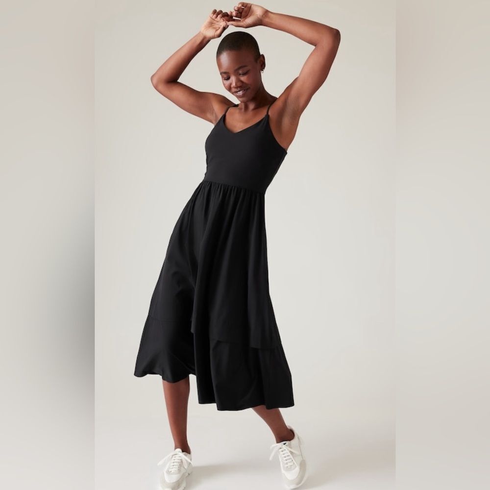 NWT Athleta Elation V-Neck Hybrid Dress Size L/T